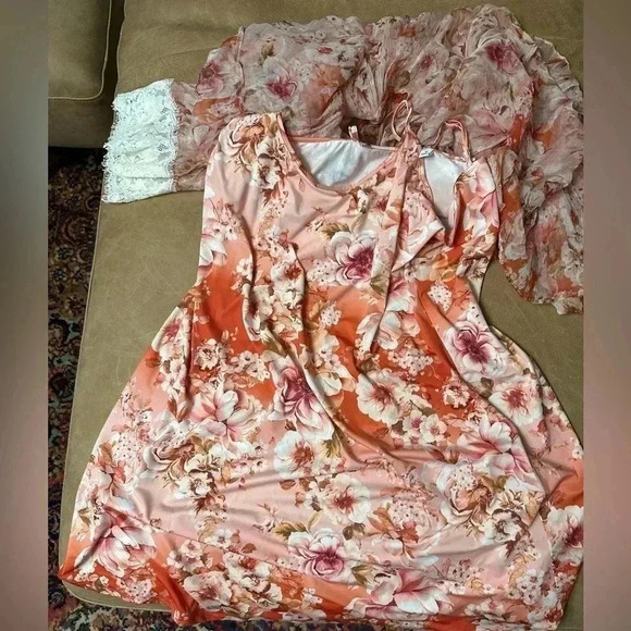 Johnny Was Yours Truly Silk Floral Mini Dress Lace Trim Sz Medium MSRP $410 - Picture 12 of 14